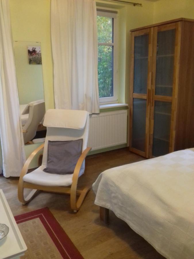 Fewo 1 Waren Mueritz - Haus Buchen Am Tiefwarensee - 1 Zi 外观 照片